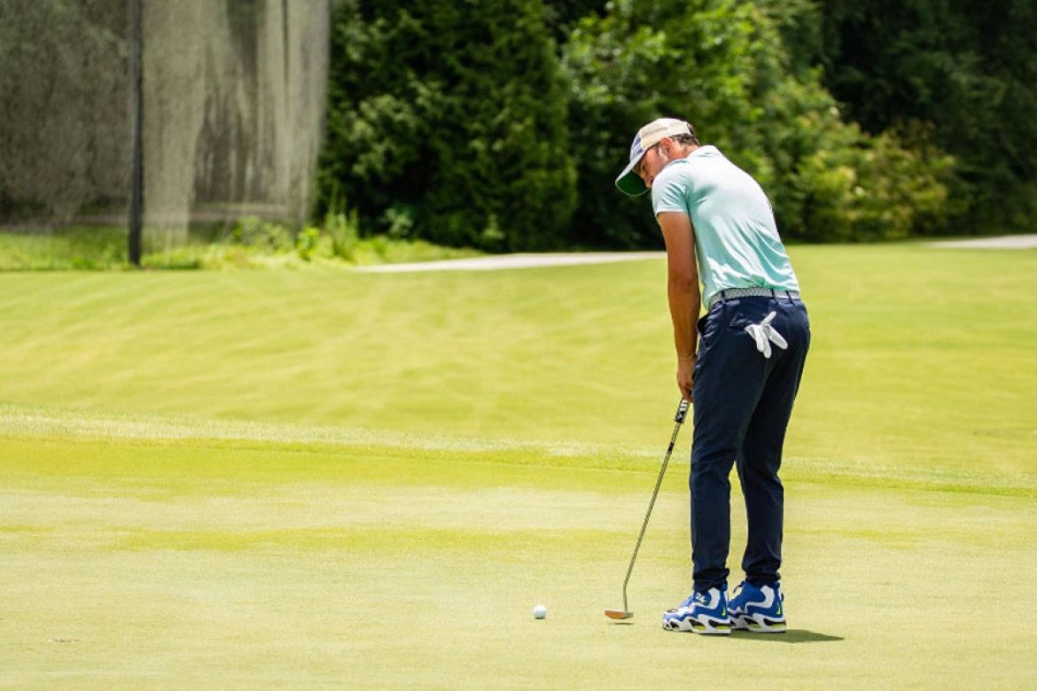 Alex Fourie, a one-armed PGA player, is raising funds to support youngsters in the Ukrainian orphanage where he grew up. Alex Fourie, a one-armed PGA player, swinging golf club.