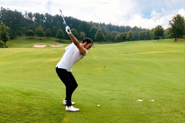 One Arm, Zero Handicap – Mastering Golf Against All Odds